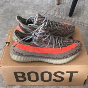 Yeezy Boost 350 V2